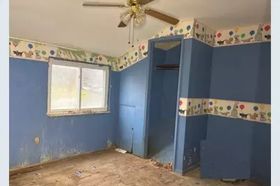 161 Alcan Dr, Pittsburgh, PA 15239 - Photo 9