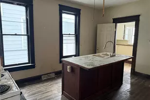 10 W Miller St, New Castle, PA 16102 - Photo 5