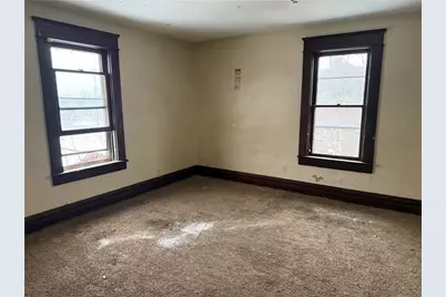 10 W Miller St, New Castle, PA 16102 - Photo 9