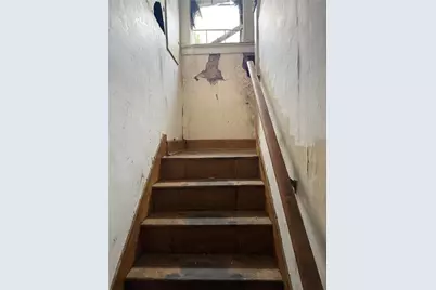 10 W Miller St, New Castle, PA 16102 - Photo 13