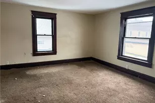 10 W Miller St, New Castle, PA 16102 - Photo 9