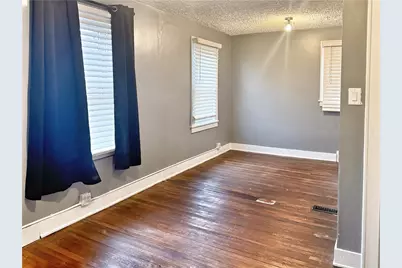 389 Webster St, Rochester, PA 15074 - Photo 13