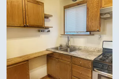 389 Webster St, Rochester, PA 15074 - Photo 5