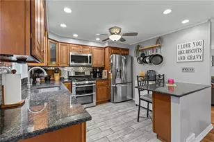 103 Vermillion Dr, Pittsburgh, PA 15209 - Photo 7