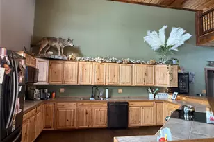 705 Sheep Rdg Dr, Somerset Township, PA 15501 - Photo 5