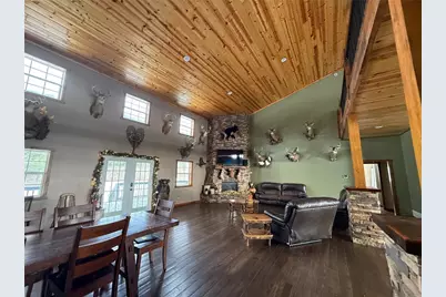 705 Sheep Ridge Dr, Somerset Township, PA 15501 - Photo 11