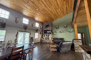 705 Sheep Rdg Dr, Somerset Township, PA 15501 - Photo 11