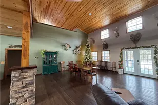 705 Sheep Rdg Dr, Somerset Township, PA 15501 - Photo 9