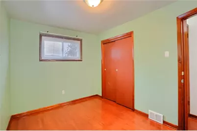 138 Crissinger, Hempfield Township, PA 15601 - Photo 15