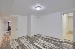 138 Crissinger, Hempfield Township, PA 15601 - Photo 21