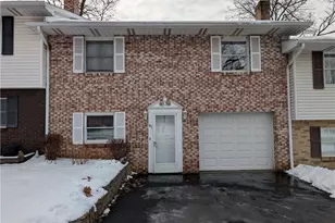 41 Pine Dr, Saxonburg Boro, PA 16056 - Photo 1