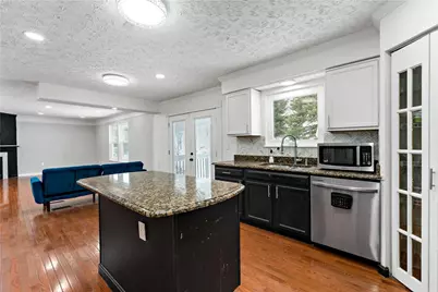 3360 Lenox Dr, Indiana Township, PA 15238 - Photo 11