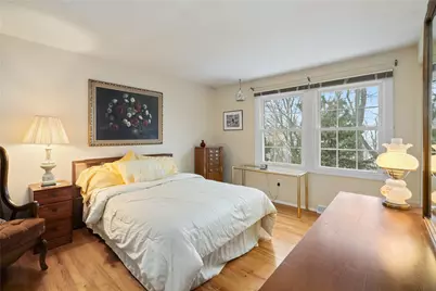 111 N Harleston Dr, Ross Twp, PA 15237 - Photo 13