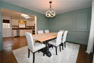 912 Country Club Dr, Pittsburgh, PA 15228 - Photo 5