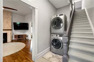 1520 4th Ave, Coraopolis, PA 15108 - Photo 5