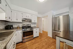 206 Falls Village Rd, Pittsburgh, PA 15239 - Photo 3