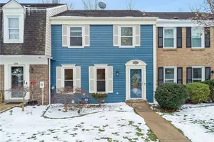 206 Falls Village Rd, Pittsburgh, PA 15239 - Photo 1