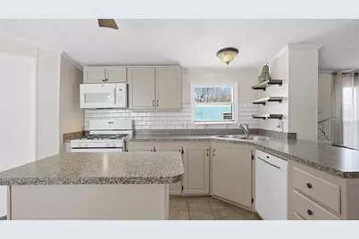 8015 Mercury Drive, Hopewell Township, PA 15001 - Photo 25