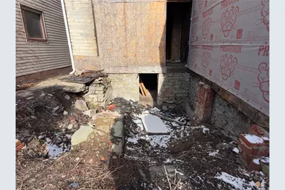 1812 Harcum Way, Pittsburgh, PA 15203 - Photo 9