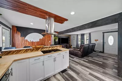 4940 Gardenville Rd, Bethel Park, PA 15236 - Photo 5