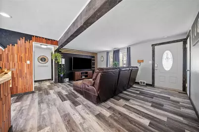 4940 Gardenville Rd, Bethel Park, PA 15236 - Photo 3