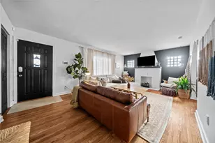 674 Elizabeth St, Bridgeville, PA 15017 - Photo 5