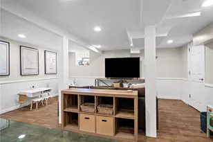 674 Elizabeth St, Bridgeville, PA 15017 - Photo 39