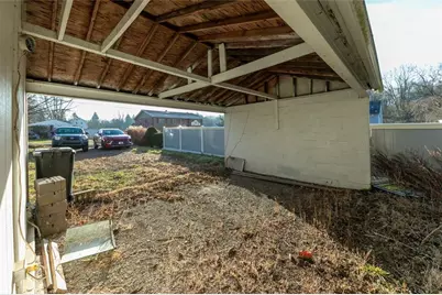 612 Chicagoian Ave, Elizabeth Twp/Boro, PA 15135 - Photo 15