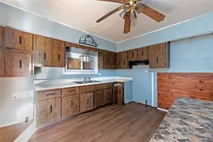 612 Chicagoian Ave, Elizabeth Twp/Boro, PA 15135 - Photo 9