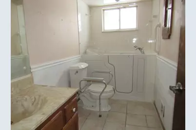 13 Meadow Drive, Greensburg, PA 15601 - Photo 9