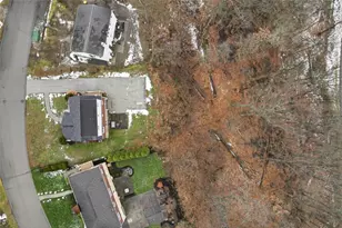 111 Rockingham Rd, Pittsburgh, PA 15238 - Photo 35