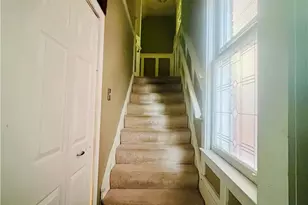 1816 Monroe, Pittsburgh, PA 15218 - Photo 9