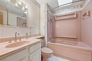 2206 Hampton St, Pittsburgh, PA 15218 - Photo 27