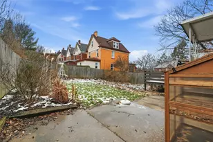 2206 Hampton St, Pittsburgh, PA 15218 - Photo 39