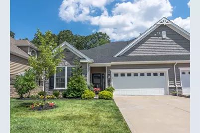 6043 Liberty Blvd, Richland, PA 15044 - Photo 1