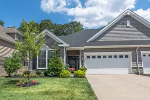 6043 Liberty Blvd, Richland, PA 15044 - Photo 1