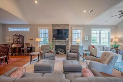 6043 Liberty Blvd, Richland, PA 15044 - Photo 17