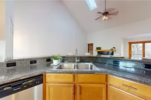 1267 Norberry Ct, Cranberry Township, PA 16066 - Photo 9