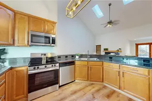 1267 Norberry Ct, Cranberry Township, PA 16066 - Photo 11