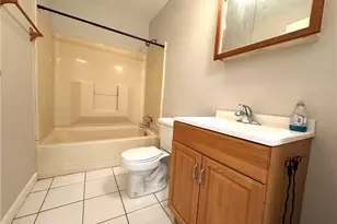 521 Wampum Ave, Ellwood City, PA 16117 - Photo 5