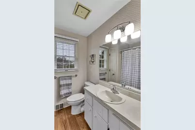 105 Lynn Ann Dr, Pittsburgh, PA 15068 - Photo 23