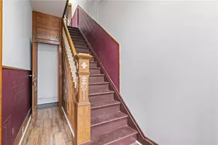 200 Moye Pl, Pittsburgh, PA 15210 - Photo 27