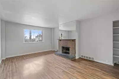 200 Moye Pl, Pittsburgh, PA 15210 - Photo 3