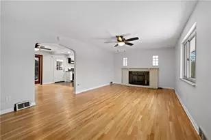 812 Parkway Ave, Pittsburgh, PA 15235 - Photo 3