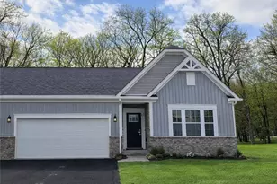 167 Raven Cir, Buffalo Township, PA 16055 - Photo 1