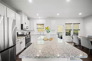 452 Greenwood Dr, North Strabane, PA 15317 - Photo 3