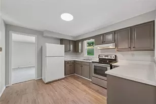 359 Meadow Spring Rd, Unity Township, PA 15650 - Photo 13