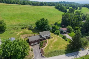 359 Meadow Spring Rd, Unity Township, PA 15650 - Photo 5