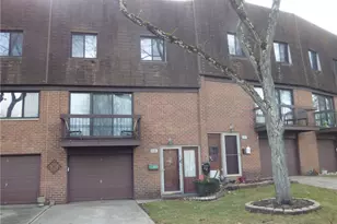 3670 Allendale Cir, Pittsburgh, PA 15204 - Photo 1