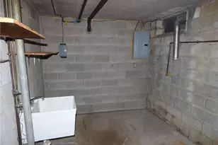 3670 Allendale Cir, Pittsburgh, PA 15204 - Photo 27